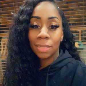 Meet your Posher, Sherry